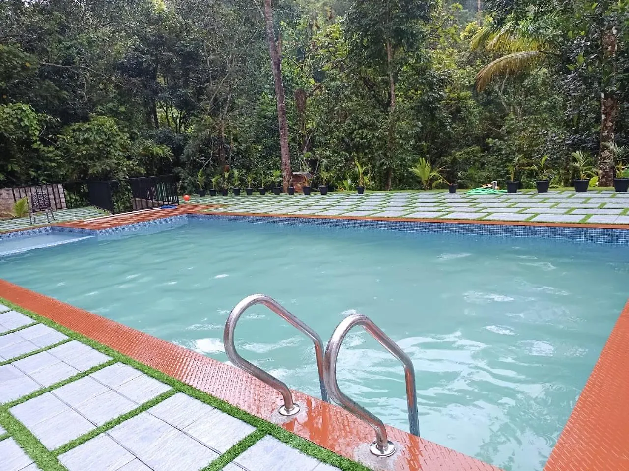 Resort Elenji Merry Woods Resort, Munnar Índia